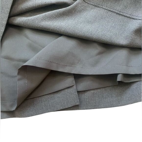 The Limited Grey Sleeveless Sheath Knee Length Dress - Picture 2 of 9